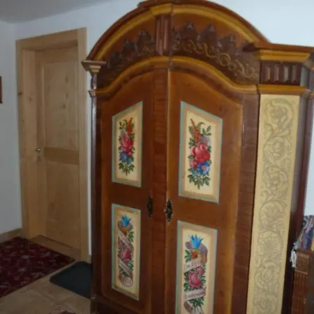 Apartment Anton Und Edith Zimmermann